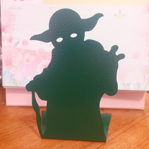 *4 for $20* Star Wars Yoda Metal Book End - Picture 1 of 3